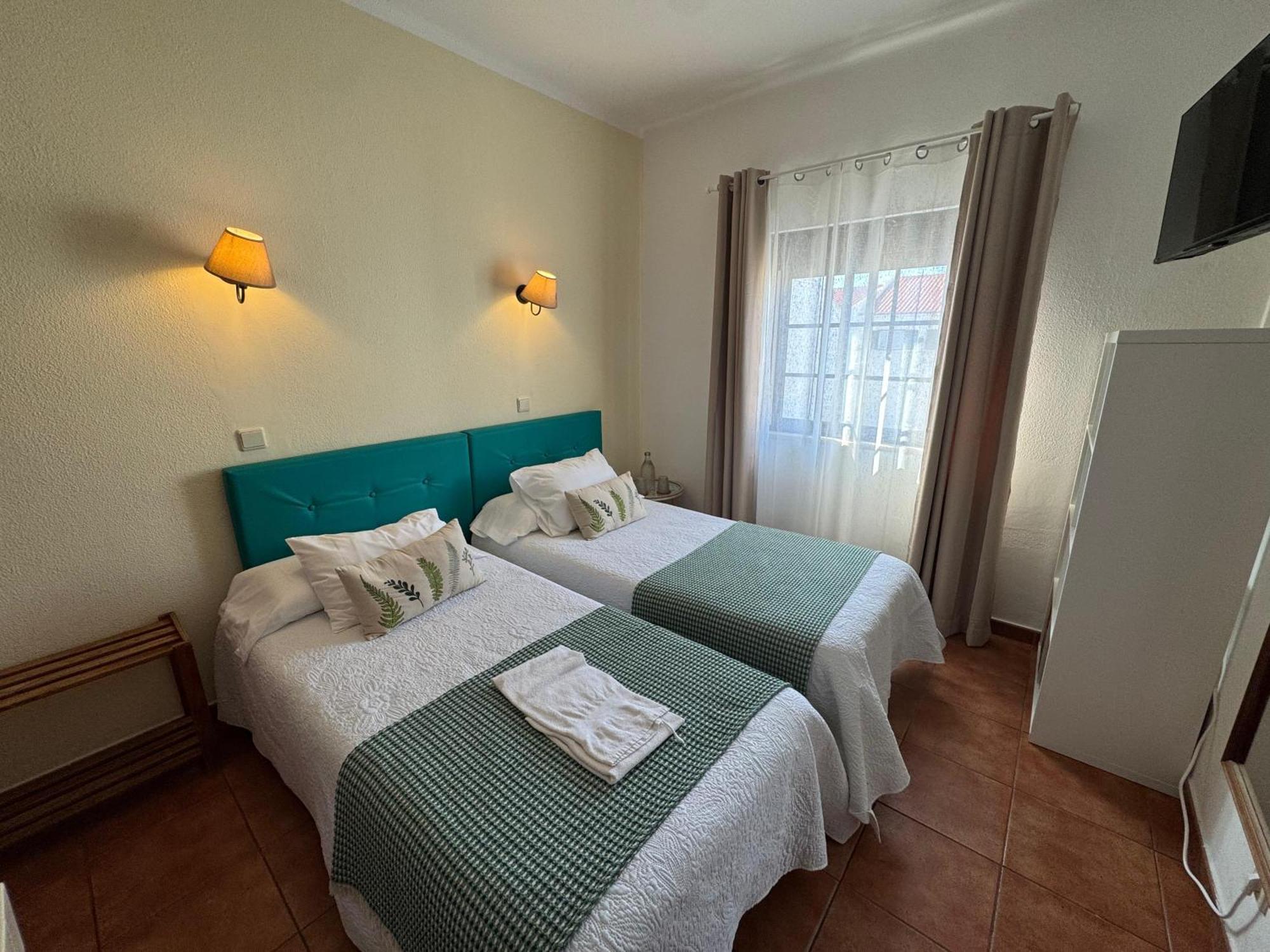 Quartos Abelha Porto Covo Exteriér fotografie
